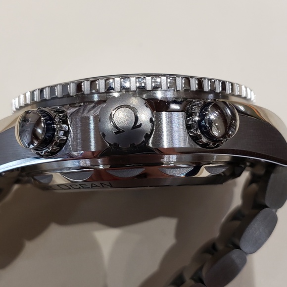 Omega seamaster planet ocean chronograph - Picture 2 of 5